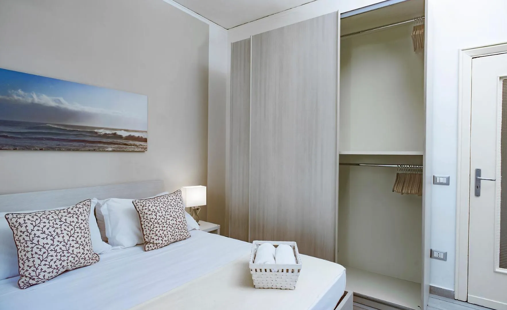 Residenza Flegrea Aparthotel Naples Italy