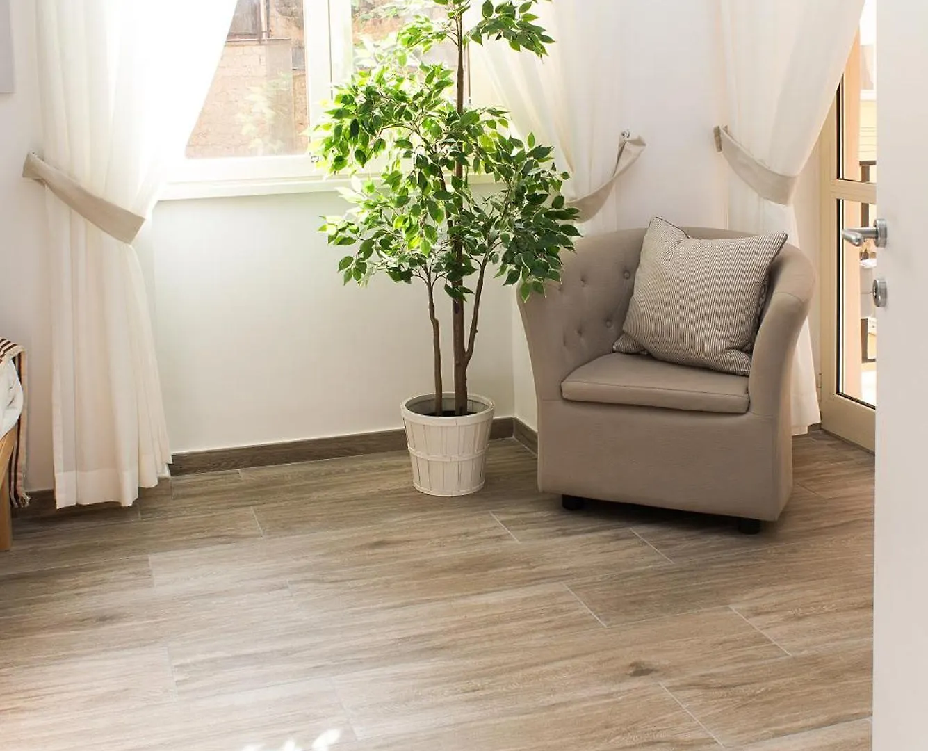 Residenza Flegrea Aparthotel Naples