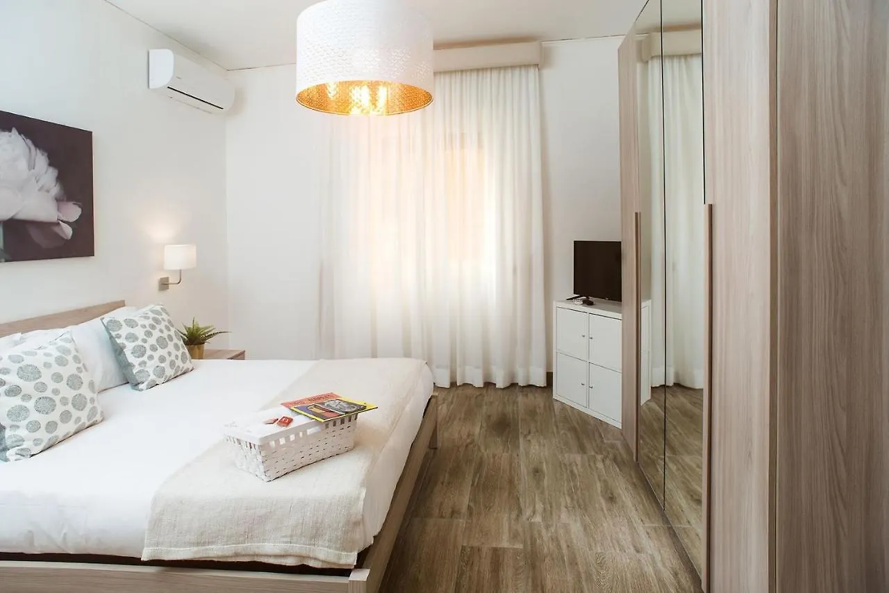 Residenza Flegrea Aparthotel Naples