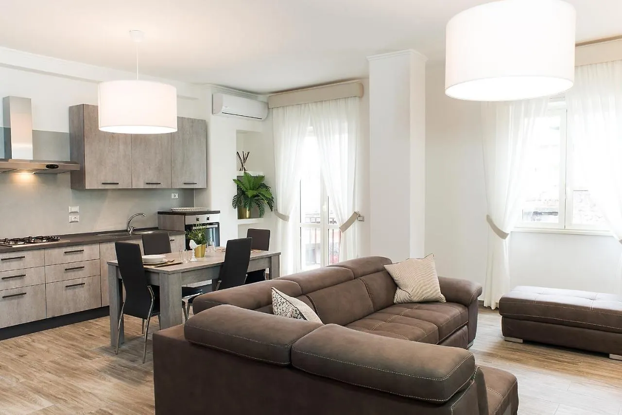 Residenza Flegrea Aparthotel Naples 2*,