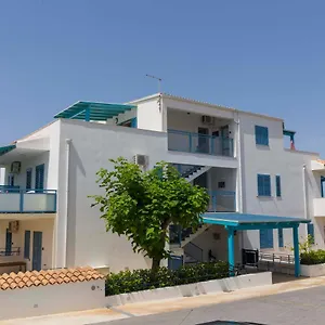  Holiday home Mareinsicilia Dammusa Italy